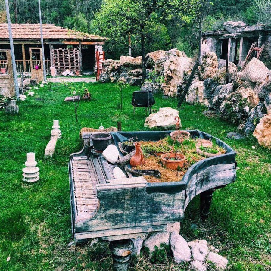 Hotel Metekhara Ambrolauri Zewnętrze zdjęcie